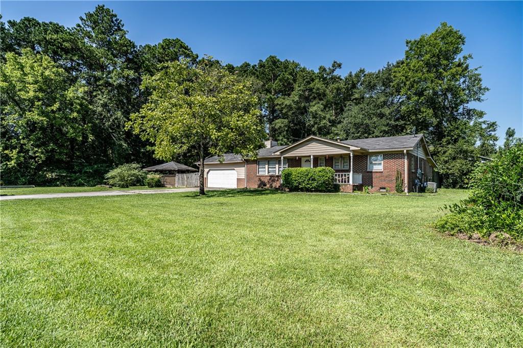 25 Shoreline Drive NW