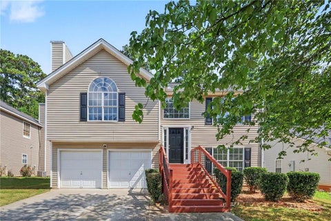 Homes For Sale - 3220 Diamond Bluff<br/> Union City, GA 30291