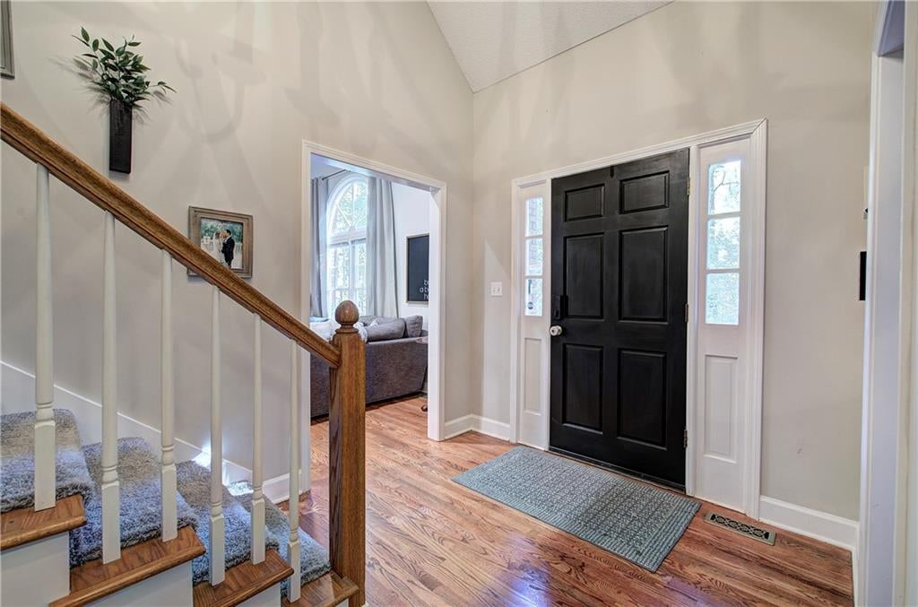 5180 Brownwood Drive