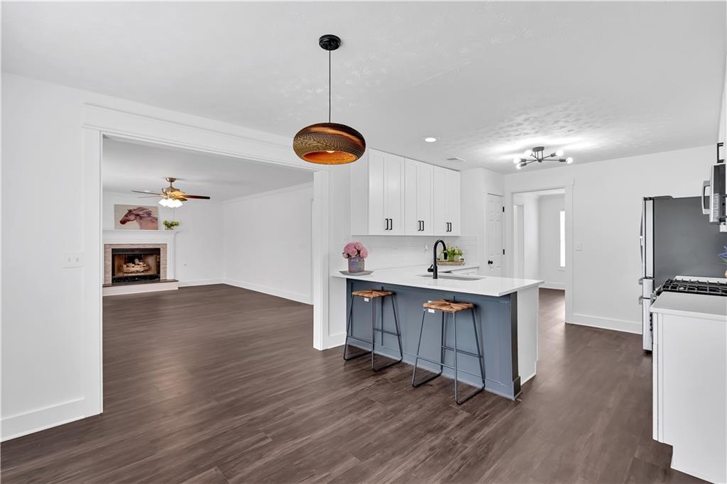 2586 Abbotts Glen Drive, Acworth, Georgia image 10