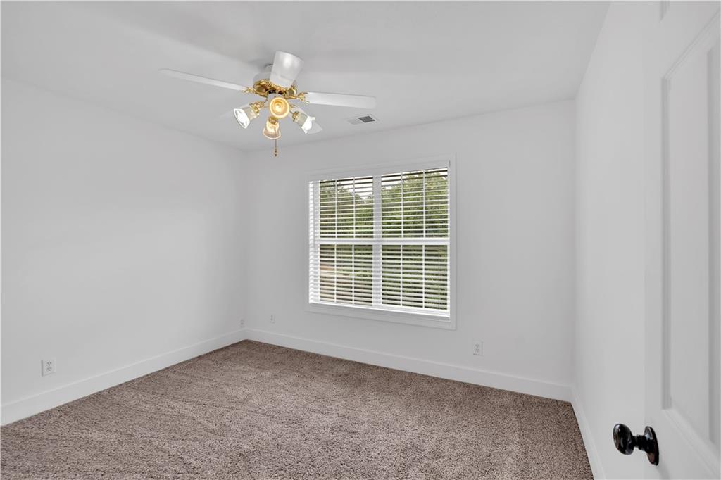 2586 Abbotts Glen Drive, Acworth, Georgia image 21