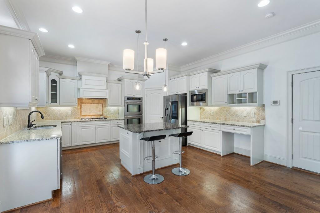 3301 Chastain Ridge Drive, Marietta, Georgia image 12