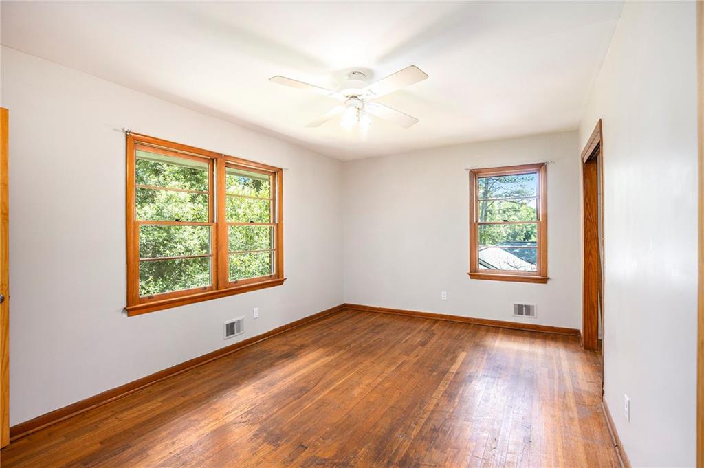2595 Woodhill Circle, Atlanta, Georgia image 18