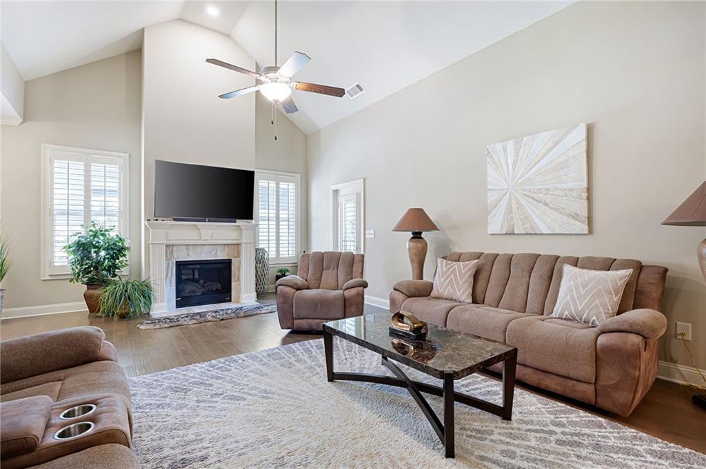 84 Cedarcrest Village Lane