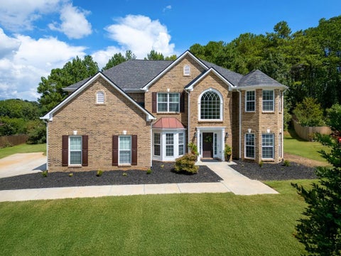 Homes For Sale - 1316 Darian Lane<br/> Locust Grove, GA 30248