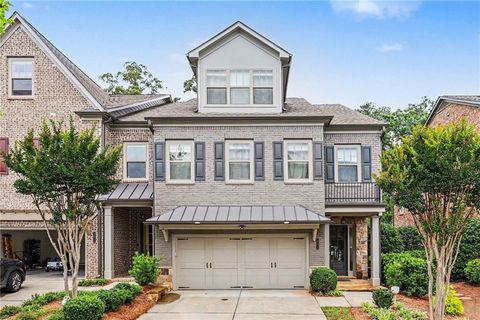 Townhouse For Sale - 10012 Windalier Way #54<br/> Roswell, GA 30076