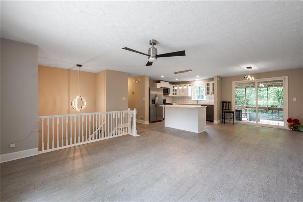 5398 Singleton Road