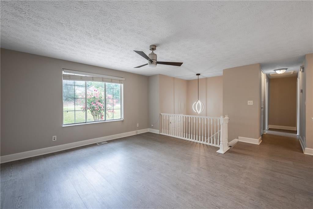 5398 Singleton Road