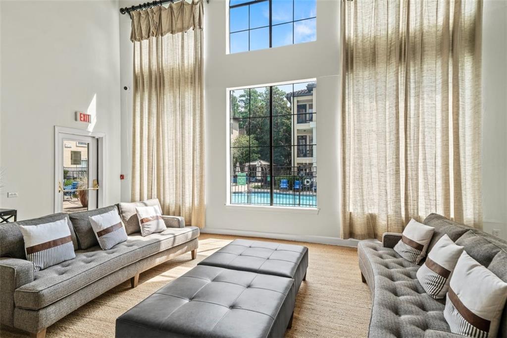 Peachtree Place - Residential