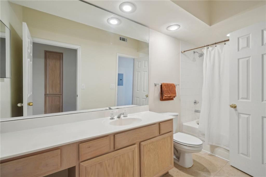 Peachtree Place - Residential