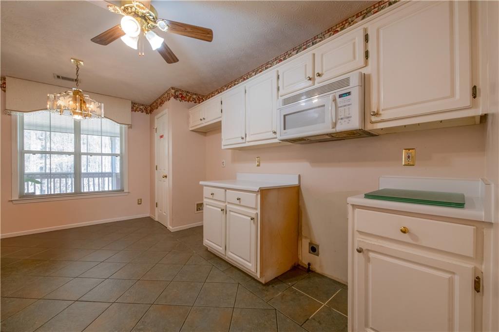60 Riverside Parkway, Sharpsburg, Georgia image 14
