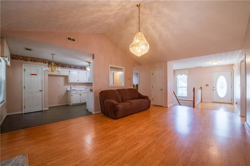 60 Riverside Parkway, Sharpsburg, Georgia image 10