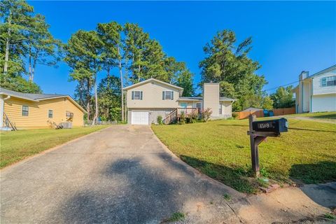 Photo of 4569 Iroquois Trail, Duluth, GA 30096 (MLS # 7654221)
