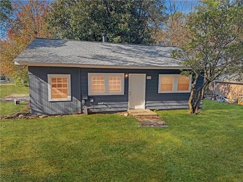 2224 Elizabeth Avenue SE Smyrna GA 30080