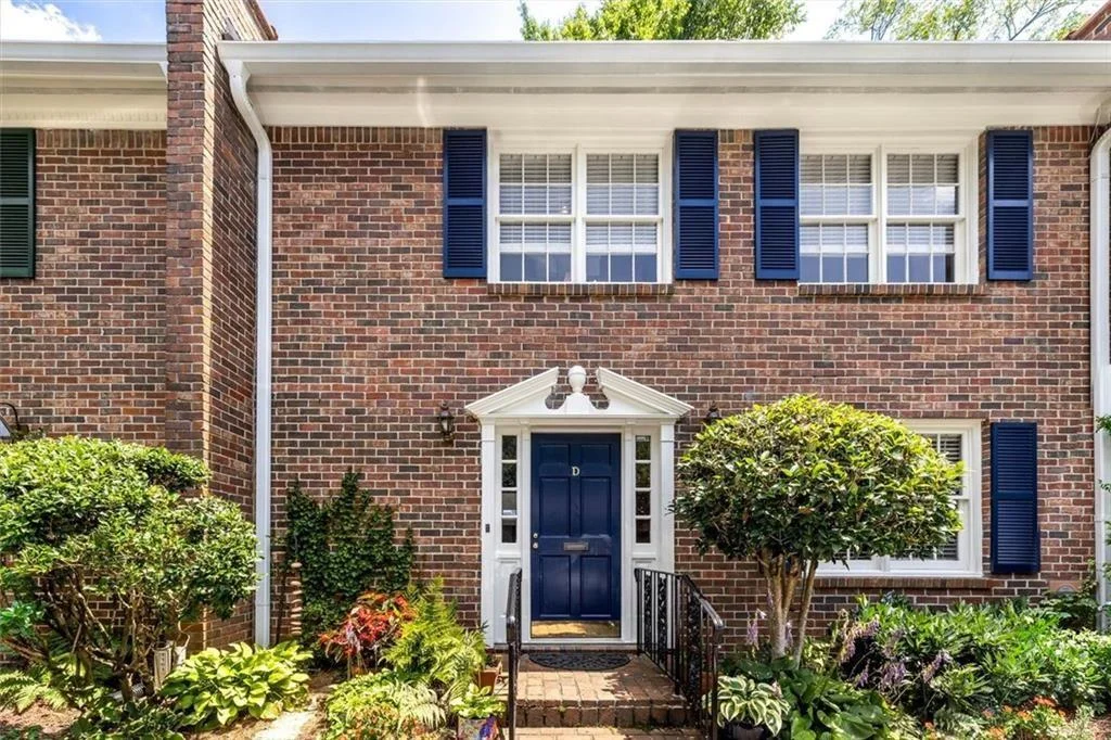 1105 Clairemont Avenue Unit D