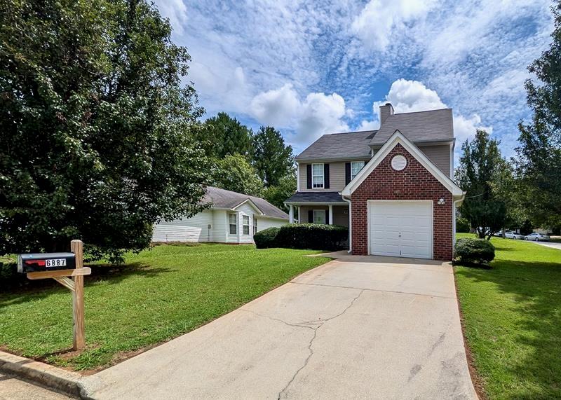 6887 Mahonia Place, Lithonia, Georgia image 1