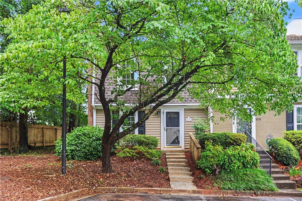 1074 New Haven Drive SW
