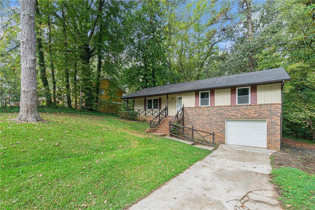 1513 Spruce Ridge Way