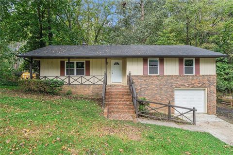 Photo of 1513 Spruce Ridge Way, Stone Mountain, GA 30083 (MLS # 7656508)