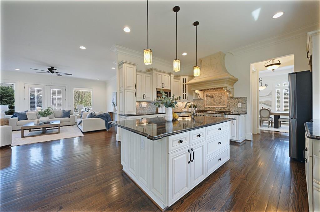 7611 Regency Circle