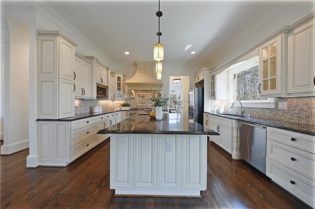 7611 Regency Circle