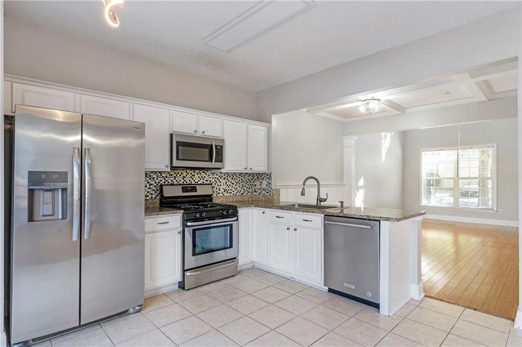 Windward Pointe - Residential