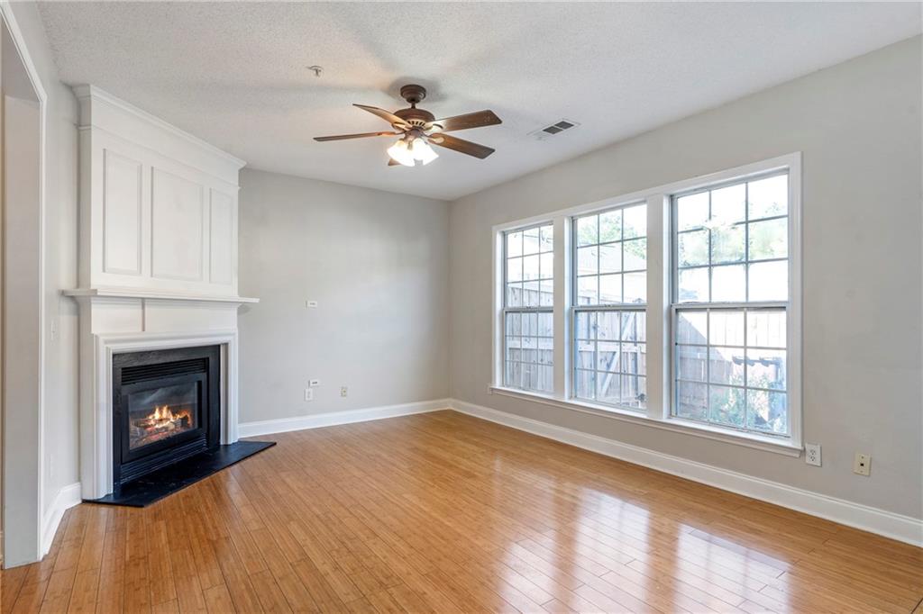 Windward Pointe - Residential