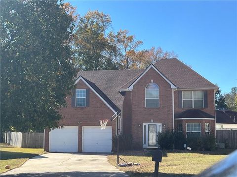 Homes For Sale - 9419 Rocky Creek<br/> Jonesboro, GA 30236