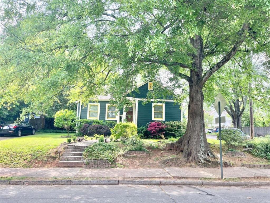 266 Norwood Avenue