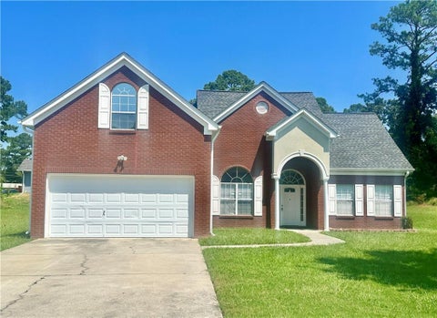 Homes For Rent - 1815 Jeffery Court<br/> Riverdale, GA 30296