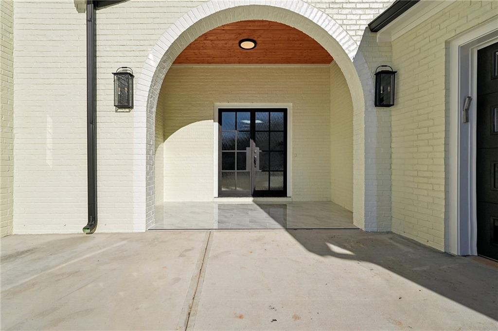 120 Thome Drive