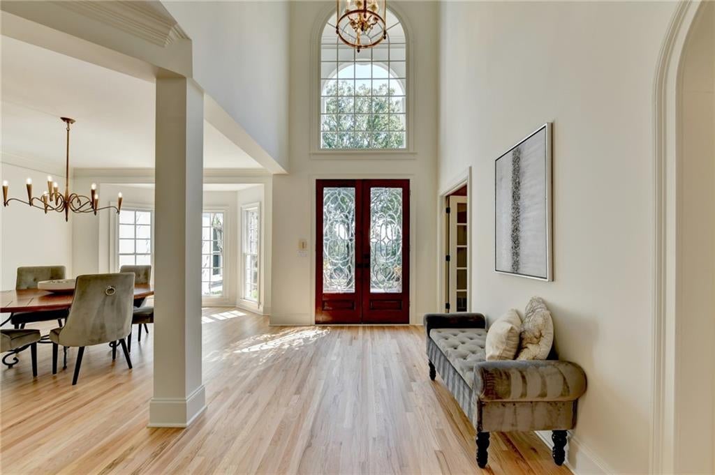 7060 Redcliff Court
