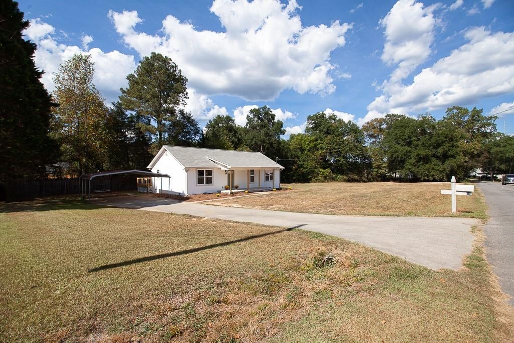 65 Habersham Circle NE