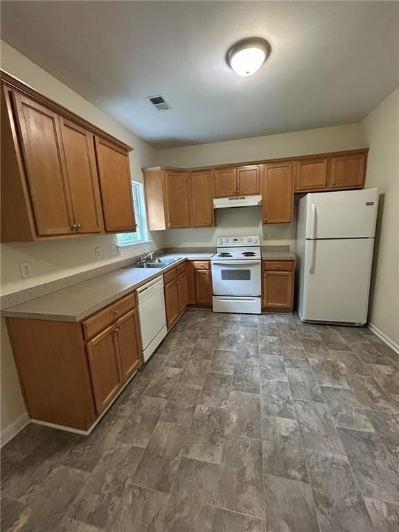 TIMBER CREEK ESTATES - Residential Lease