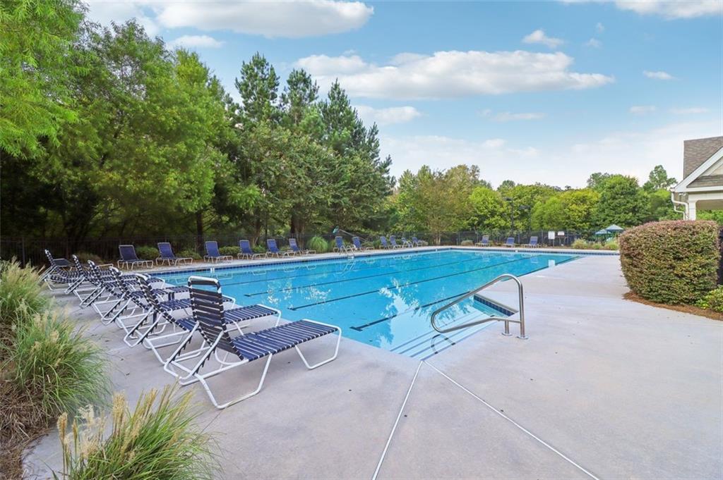 8355 Ainsworth Drive, Cumming, Georgia image 45