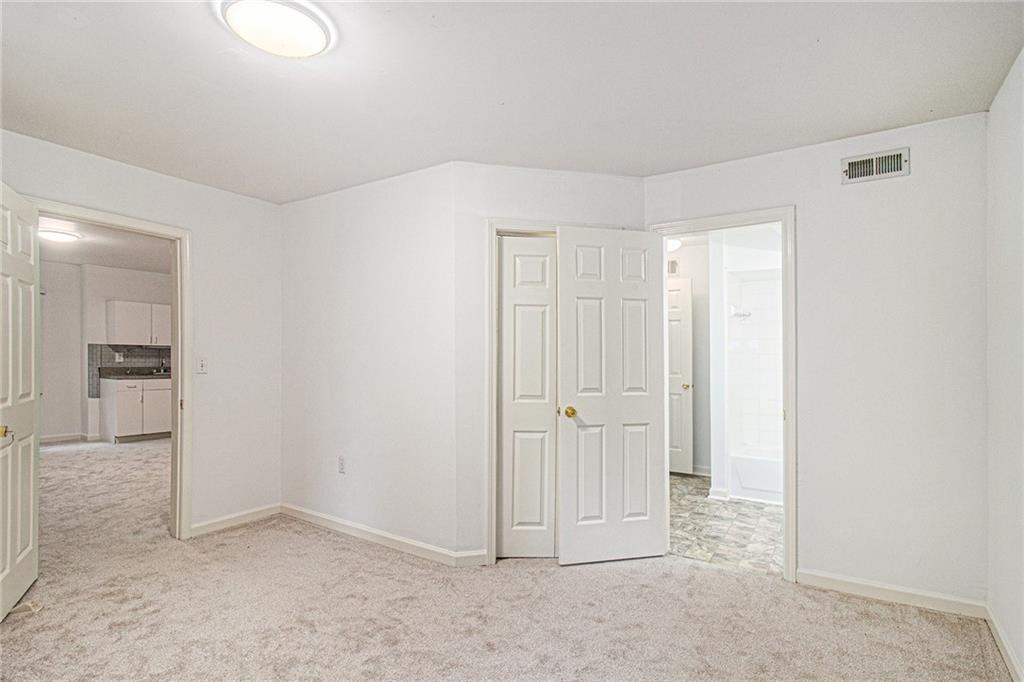 200 Ridge Bluff Lane, Suwanee, Georgia image 33