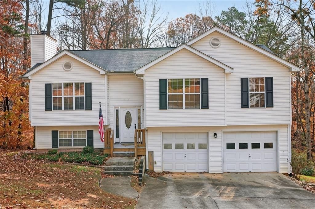 Photo of 4695 Eucalyptus Way, Flowery Branch, GA 30542 (MLS # 7685423)