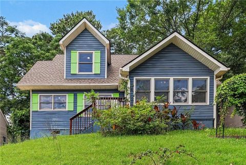 Homes For Sale - 2663 Jewel Street<br/> Fulton County, Atlanta, GA 30344
