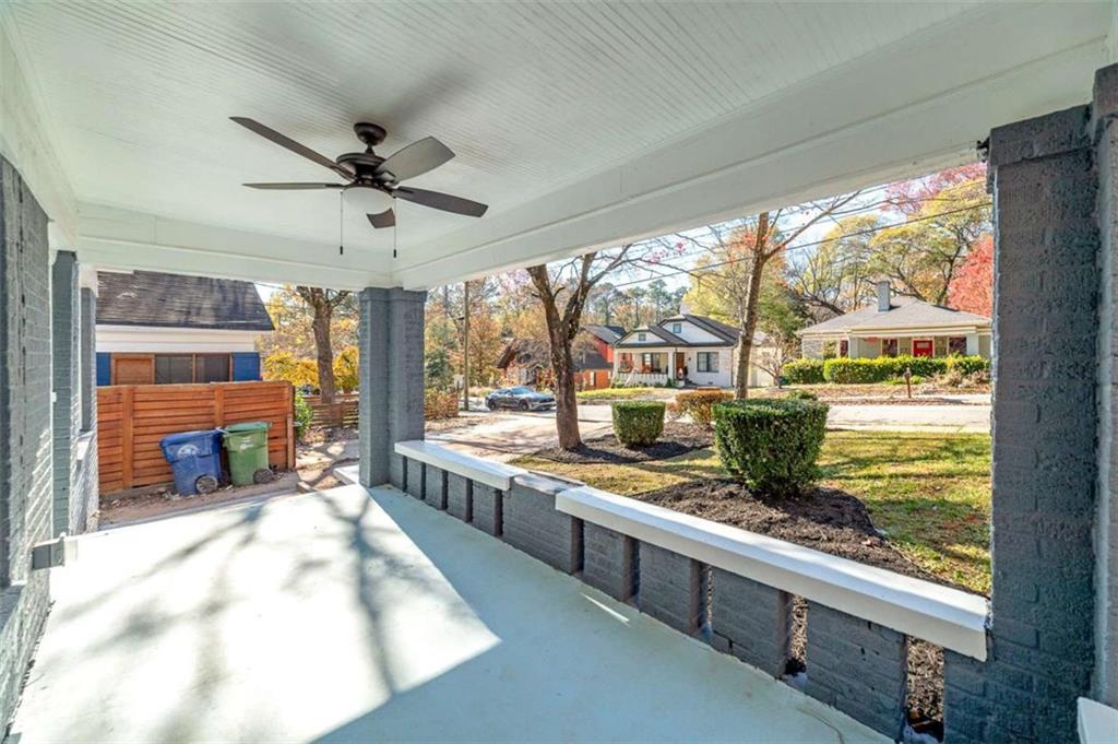 944 Woodland Avenue