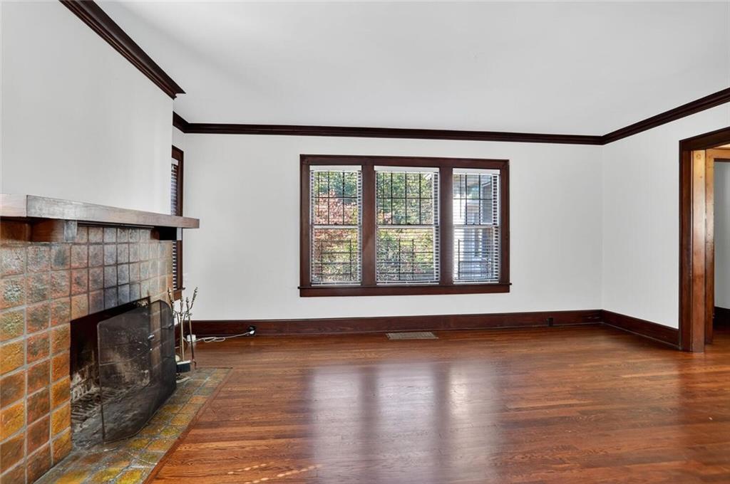 641 Bonaventure Avenue NE