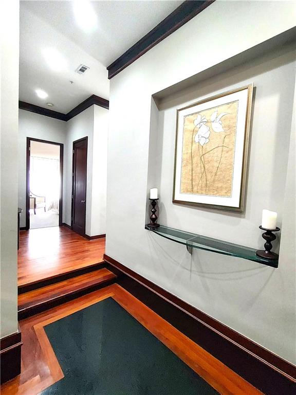 3334 Peachtree Road NE 1712