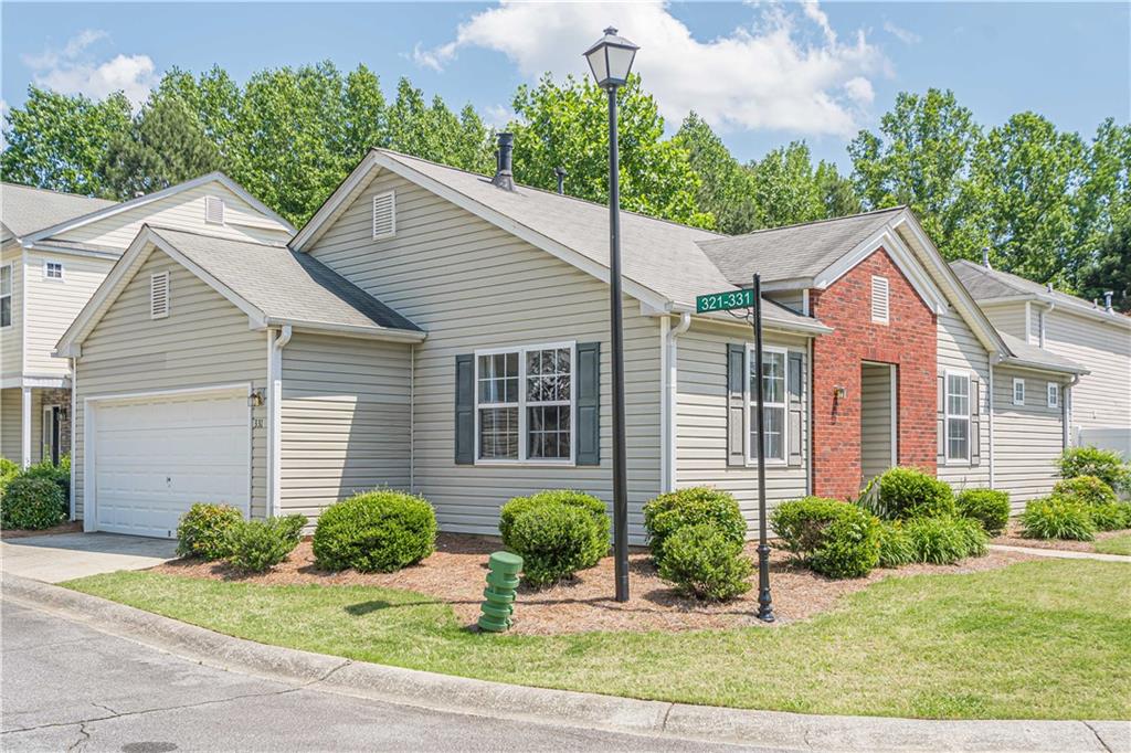 331 Windcroft Lane NW