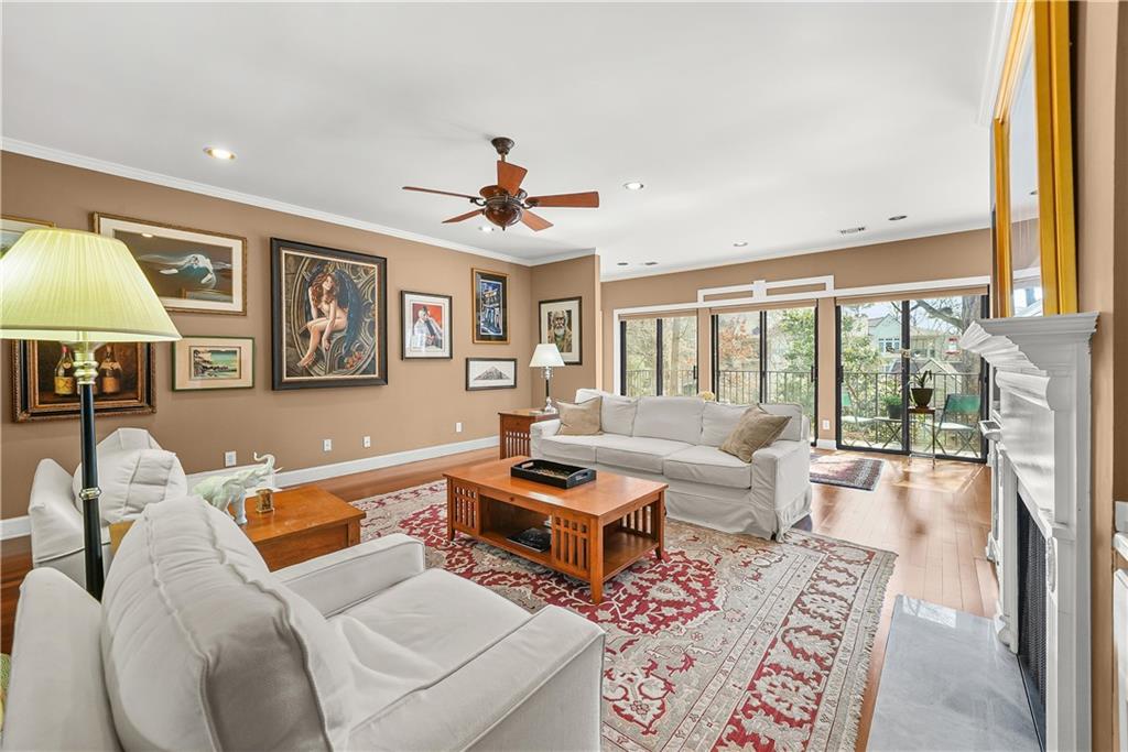 3071 Lenox Road NE 19