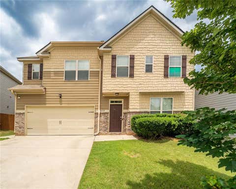 Homes For Sale - 5235 Cantbury Way<br/> Atlanta, GA 30349