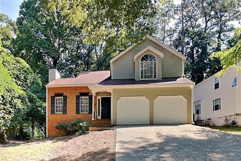 Homes For Sale - 1009 Cobb Place Manor Drive<br/> Marietta, GA 30066