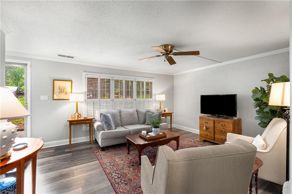 2349 Northlake Court, Atlanta, Georgia image 6