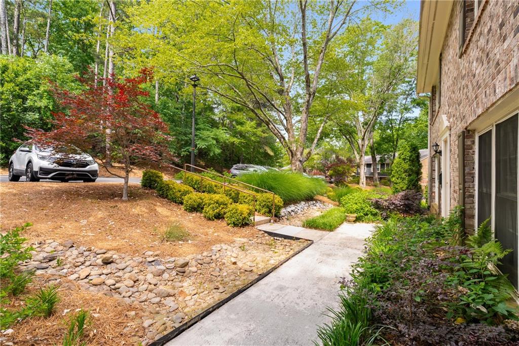 2349 Northlake Court, Atlanta, Georgia image 25