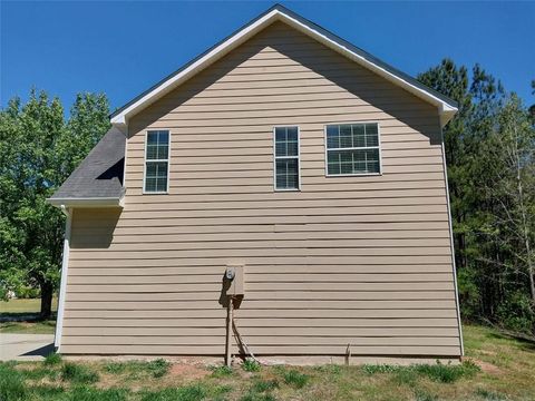 A home in Fairburn