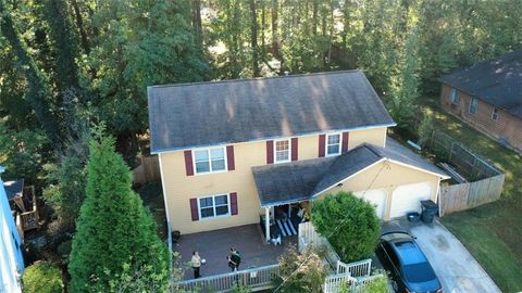 5042 Whited Way NW Lilburn GA 30047