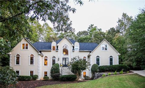 5940 Plantation Drive Roswell GA 30075